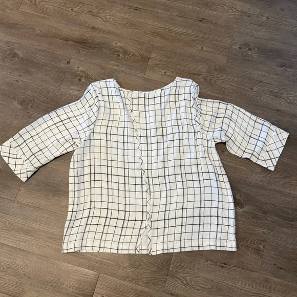 J. Jill White and Black Grid Blouse - Picture 2 of 5